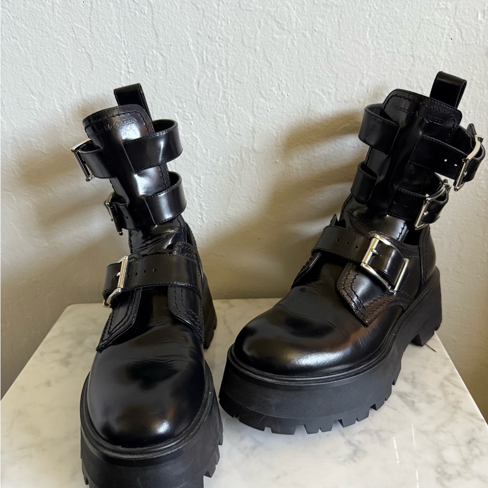 Black Leather Women's Boots
